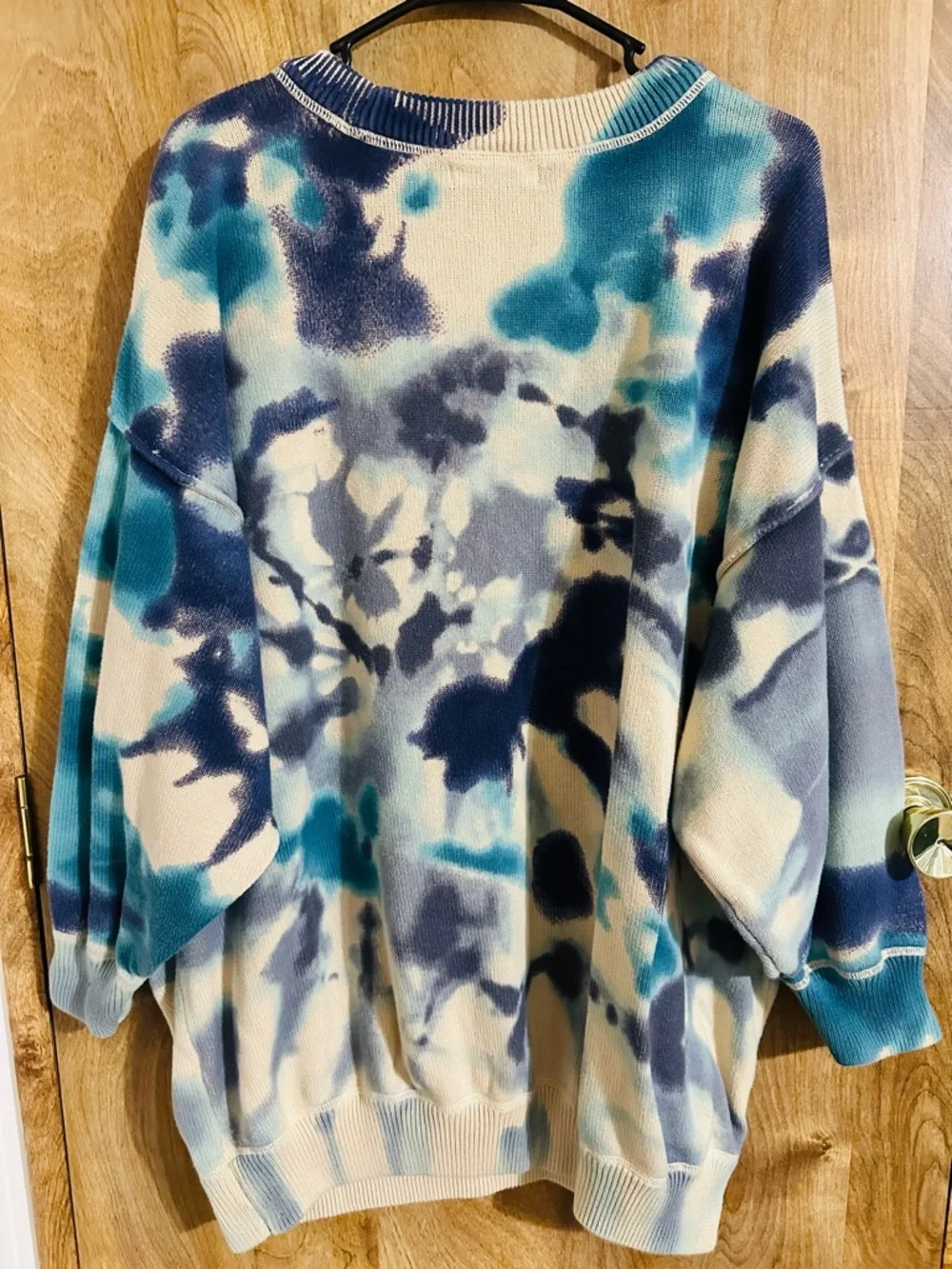 NATURAL LIFE Blue Teal and Cream Tie-Dye Crewneck Sweater - Picture 3 of 4